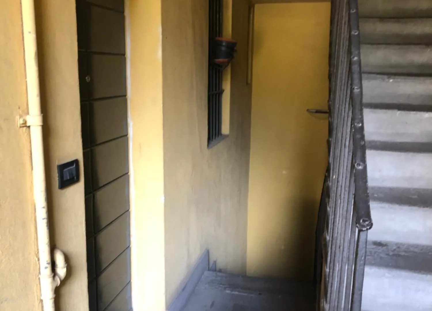 Bilocale Red House Two Room Apartment Red House, Cosy Flat Milaan