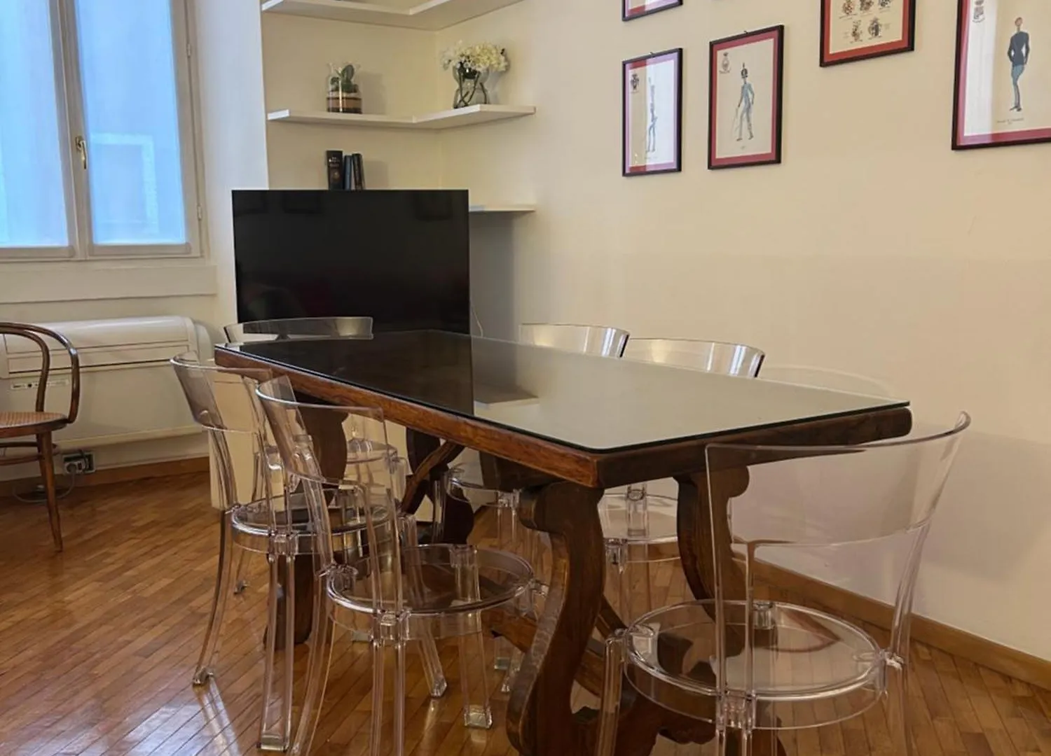 Bilocale Red House Two Room Apartment Red House, Cosy Flat Milaan